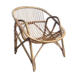 Shell armchair