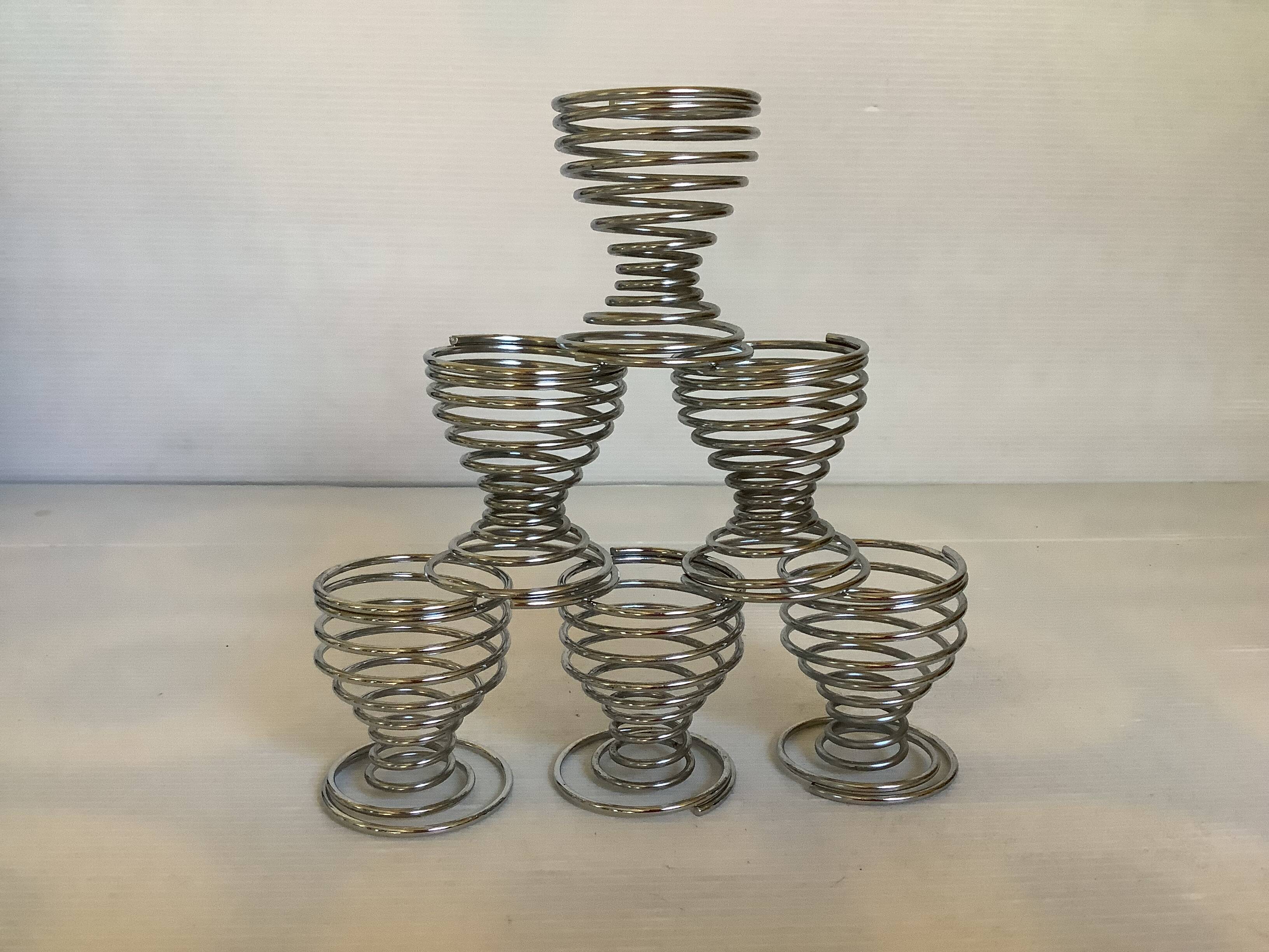 Six spiral spring egg cups