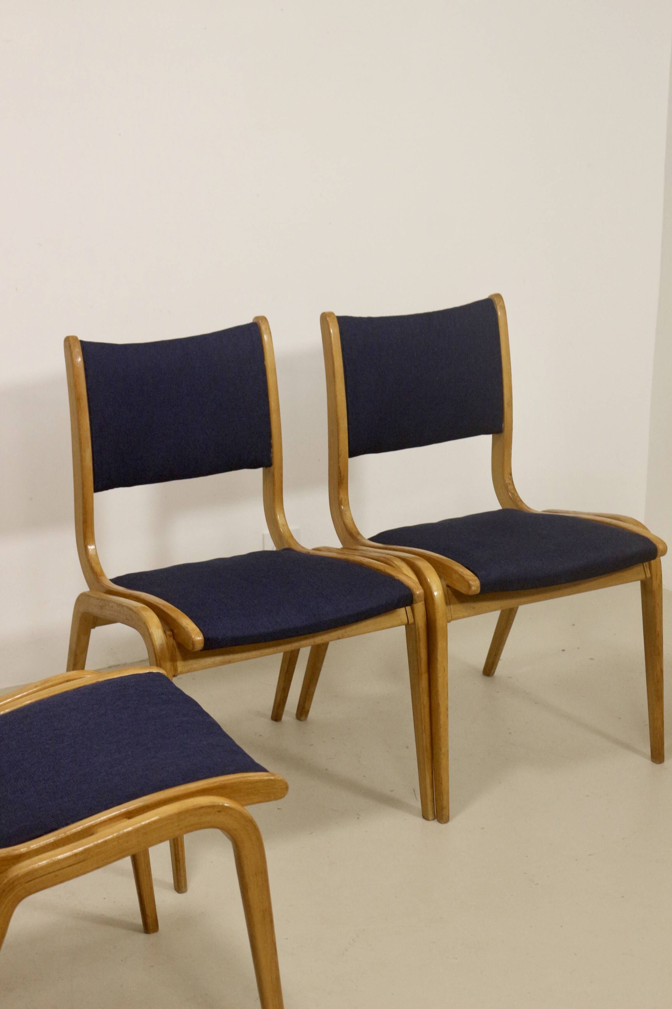 Lot de 4 chaises design scandinave bois courbé année 60.
