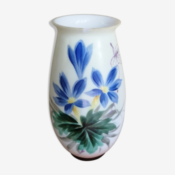 Vintage flower vase