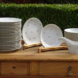 White and gold plate service, Vitriam porcelain