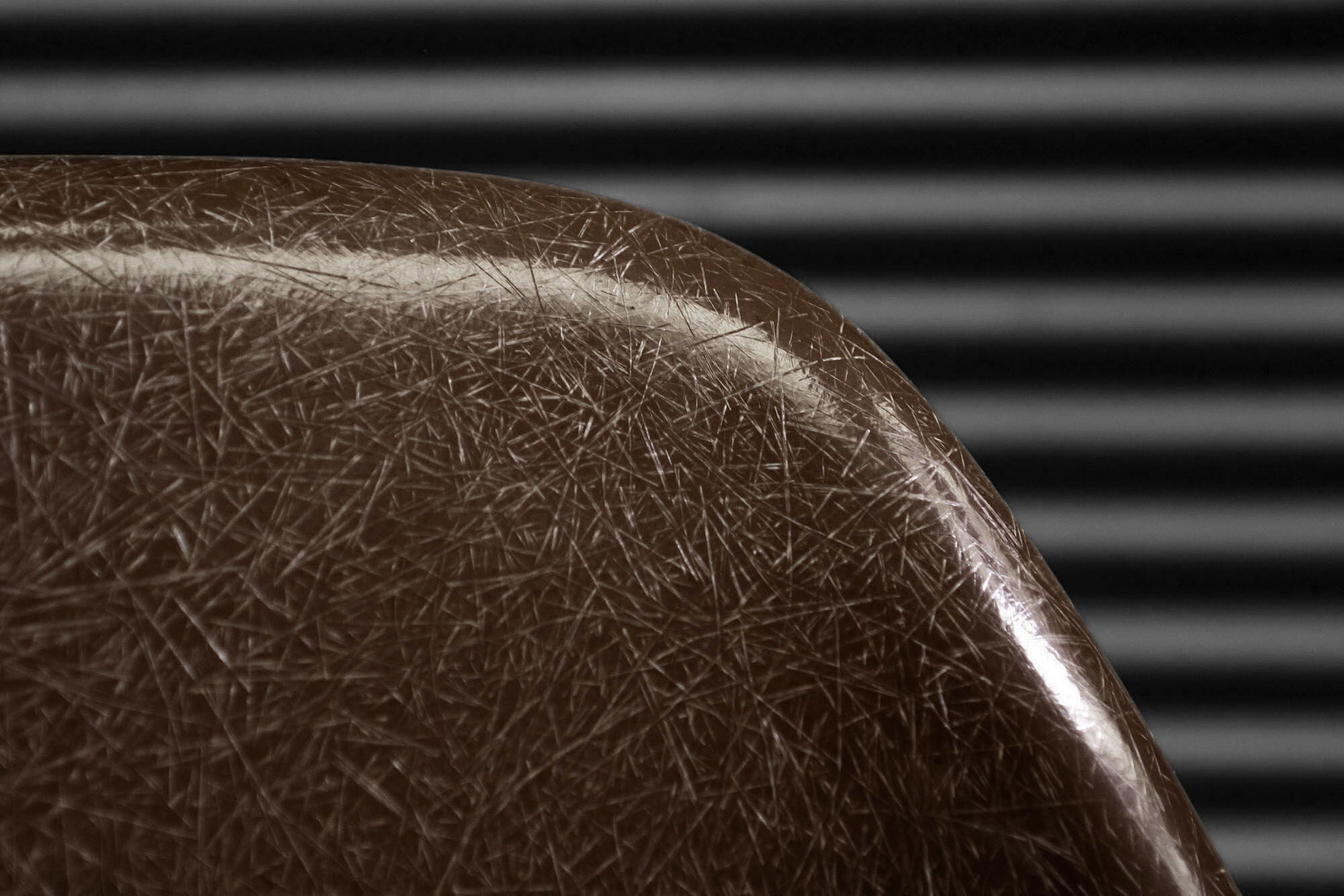 Lot of 4 vintage fiberglass Eames DSW chairs