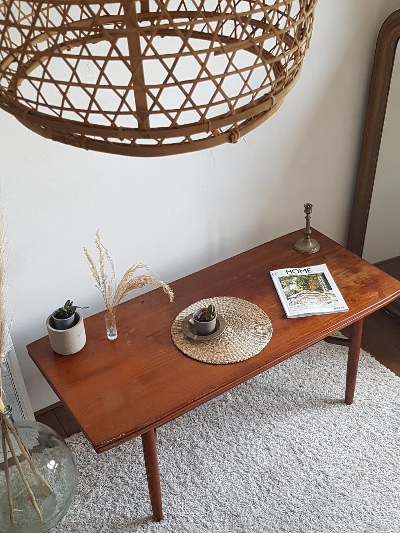 Scandinavian coffee table circa 1960 - by F. Ohlsson in teak (model Sesam, brand Tingstrom)