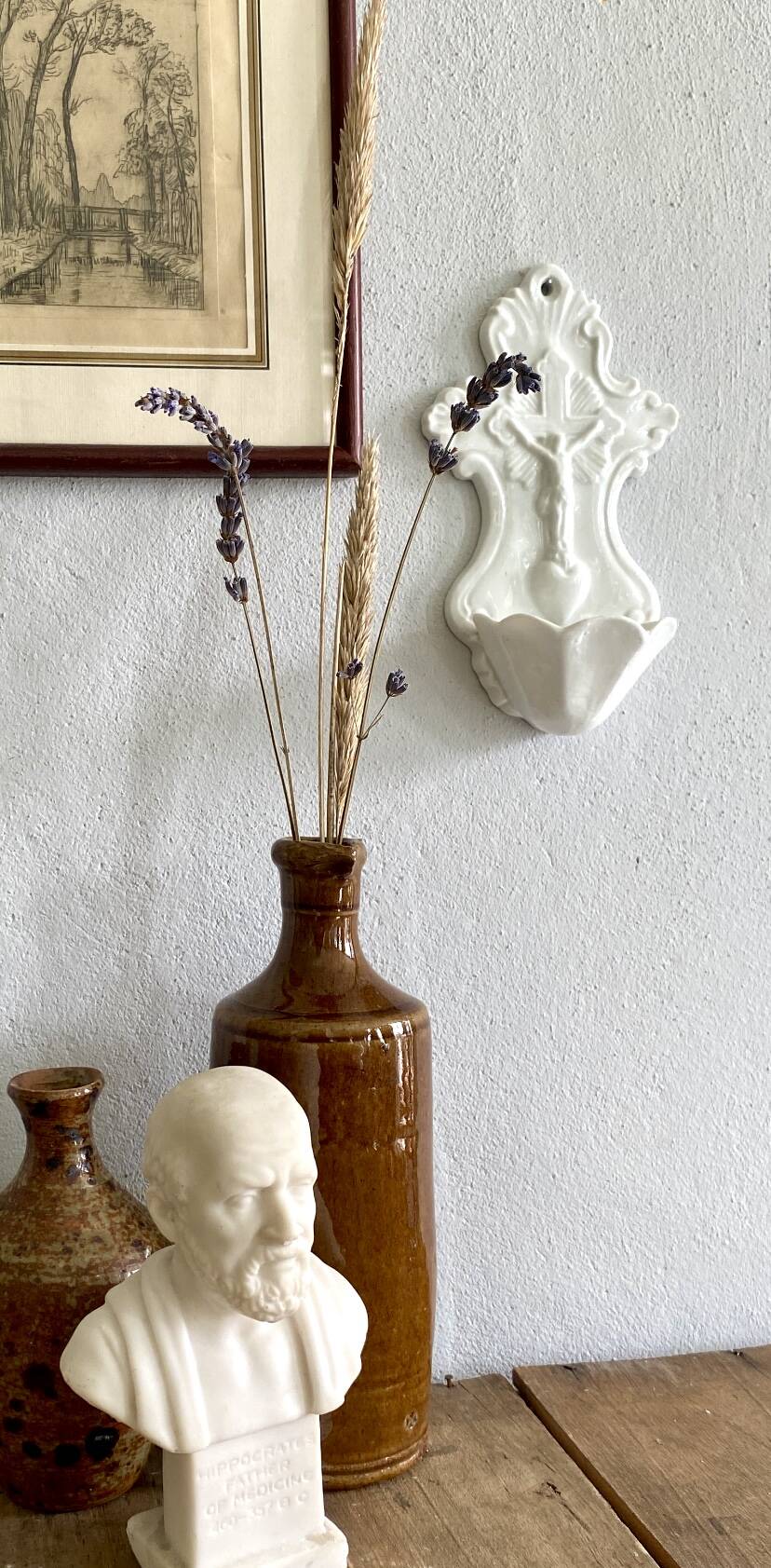 Bedside stoup, porcelain, 19th