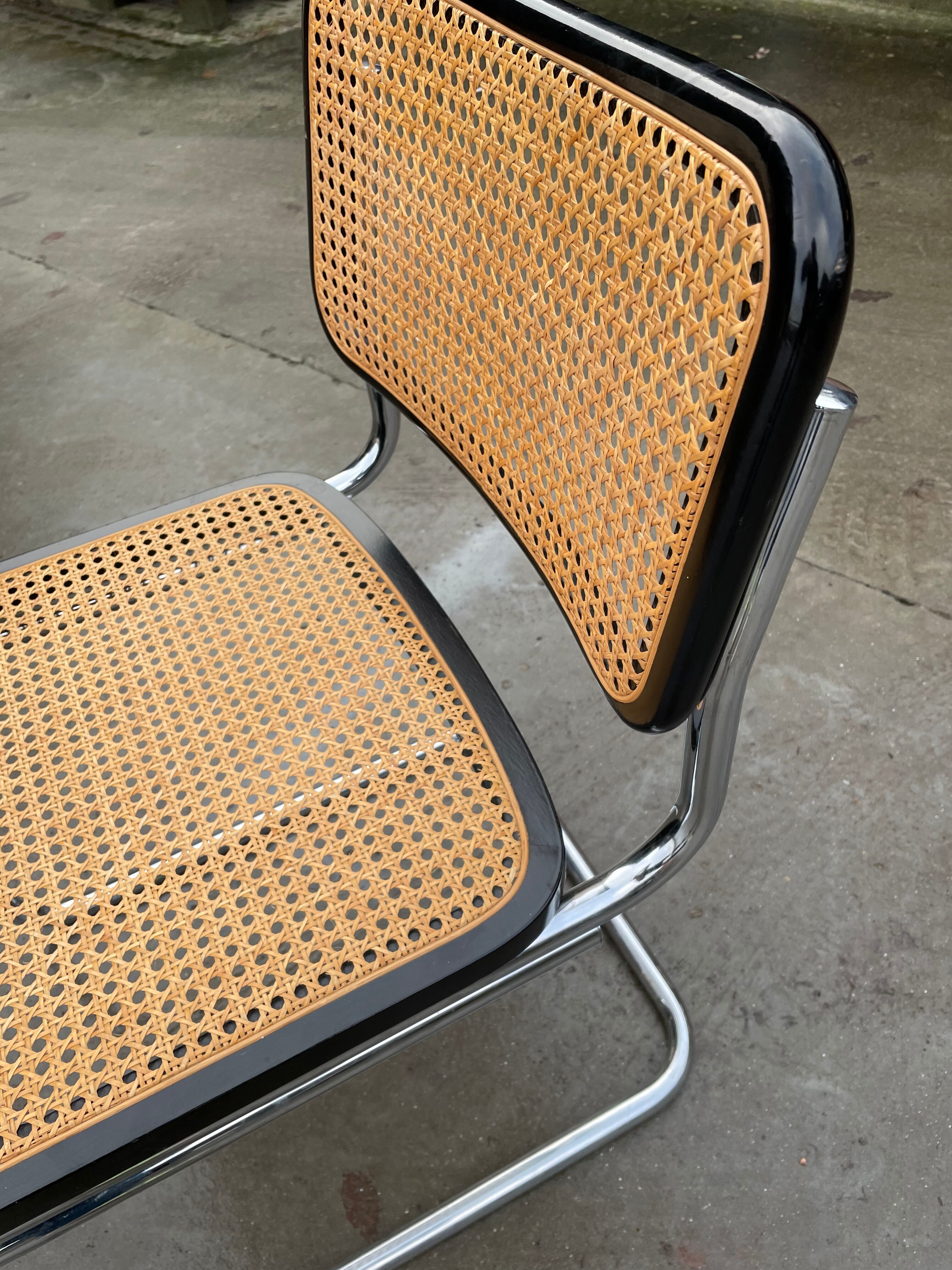 Cesca design chair b32 model in black and chrome