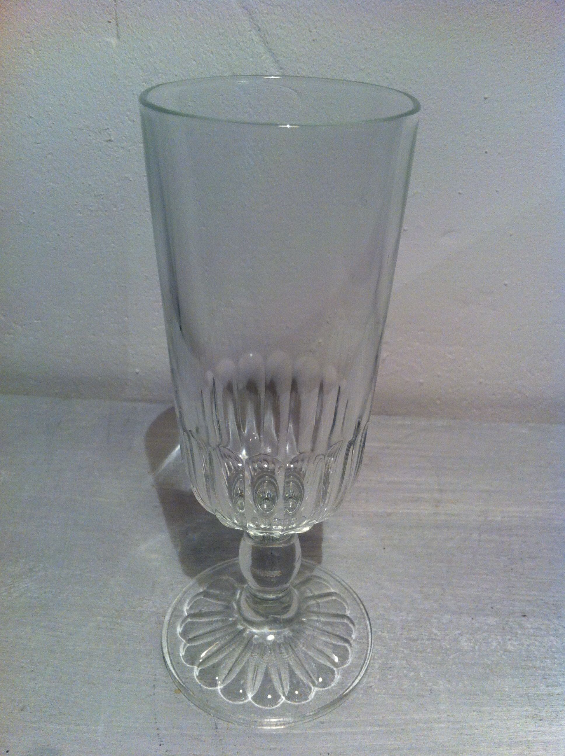 Set of 12 champagne flutes