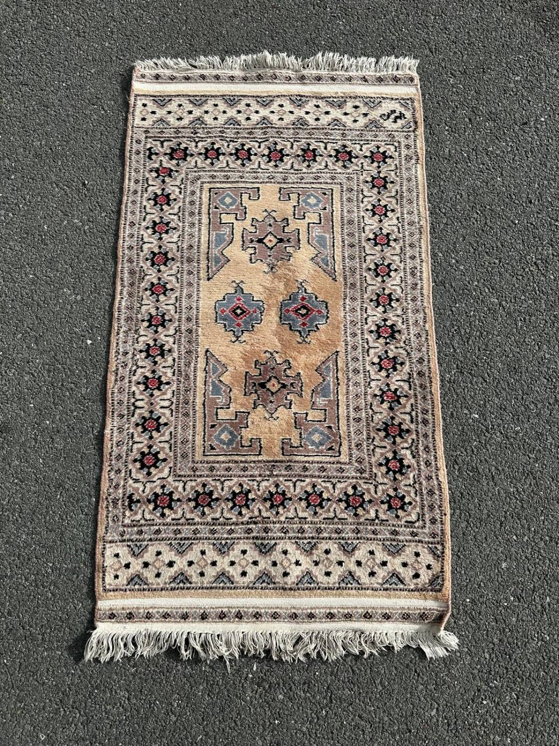 Handmade Persian Rug