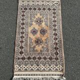 Handmade Persian Rug