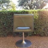 Vintage tulip foot armchair