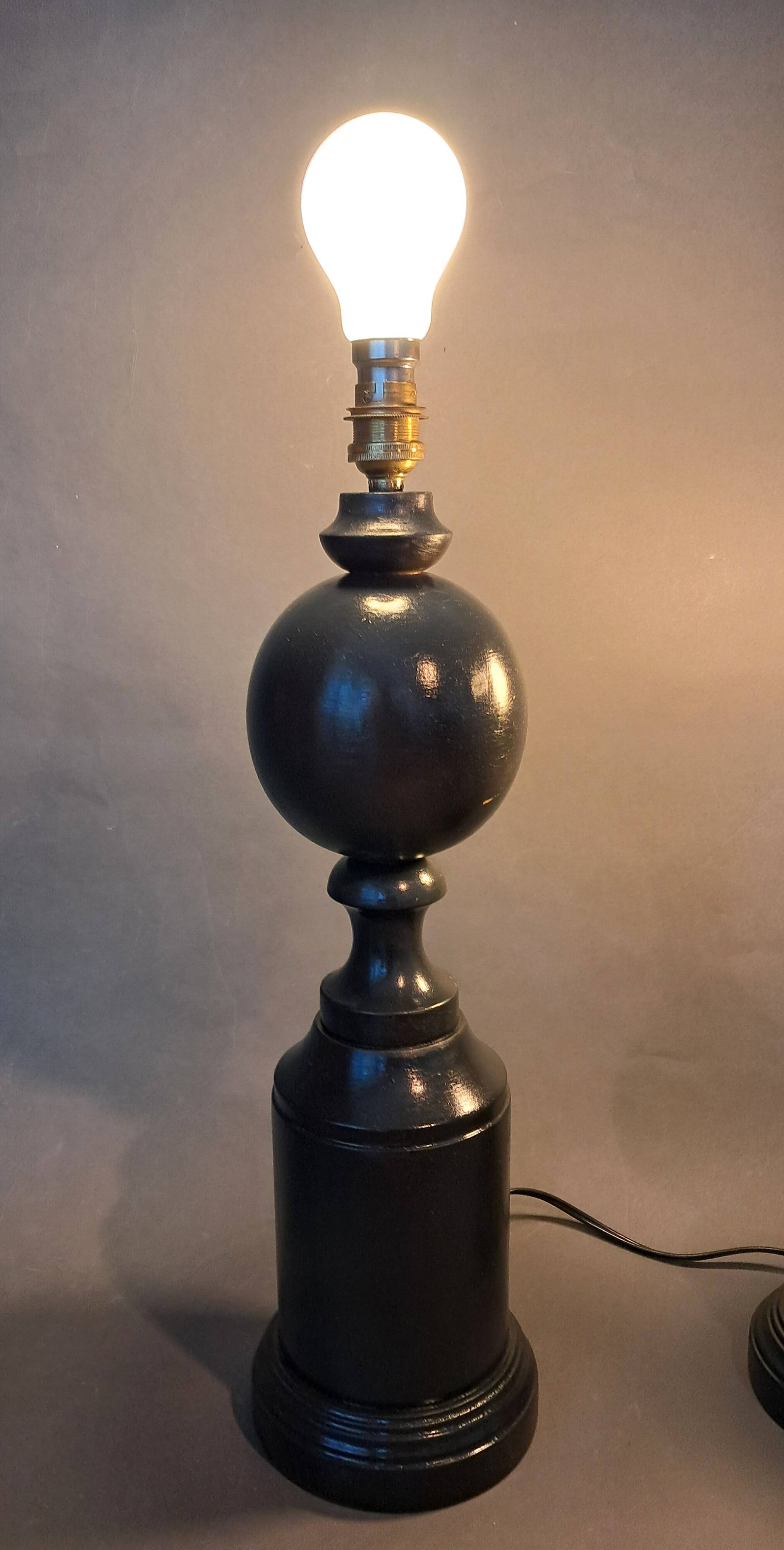 Pair of vintage beech wood lamps in black/grey lacquer.