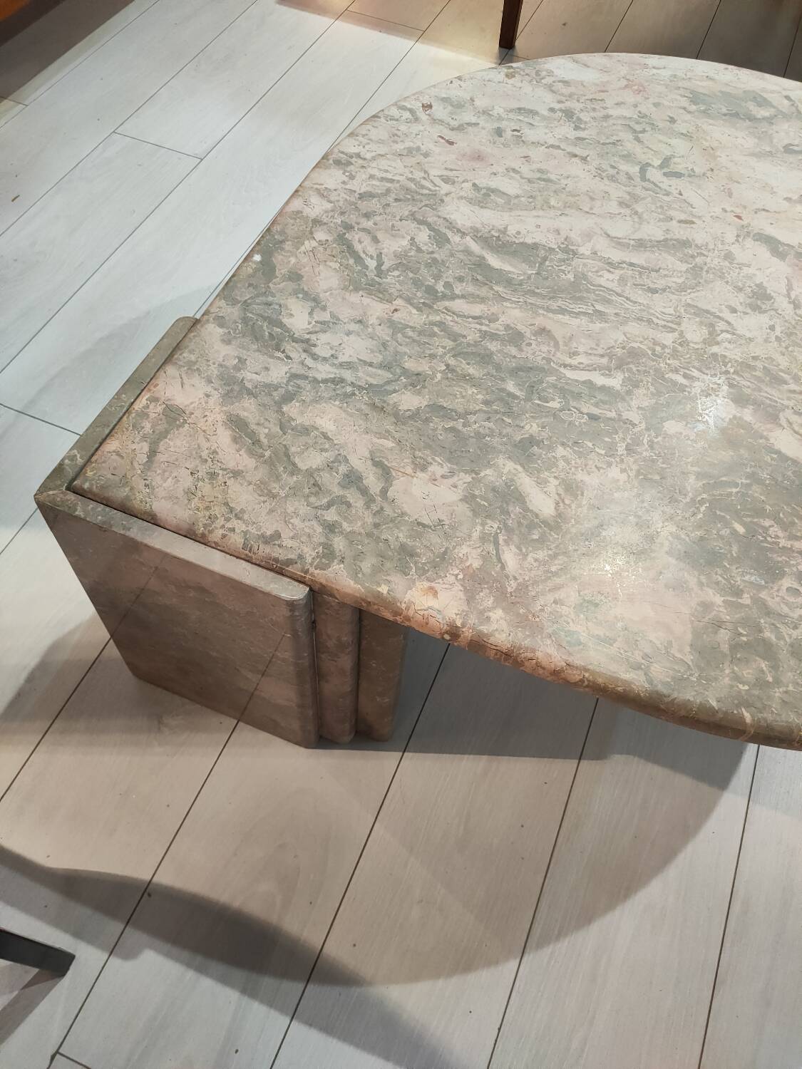Marble coffee table, old pink water drop shape