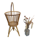 Vintage rattan worker