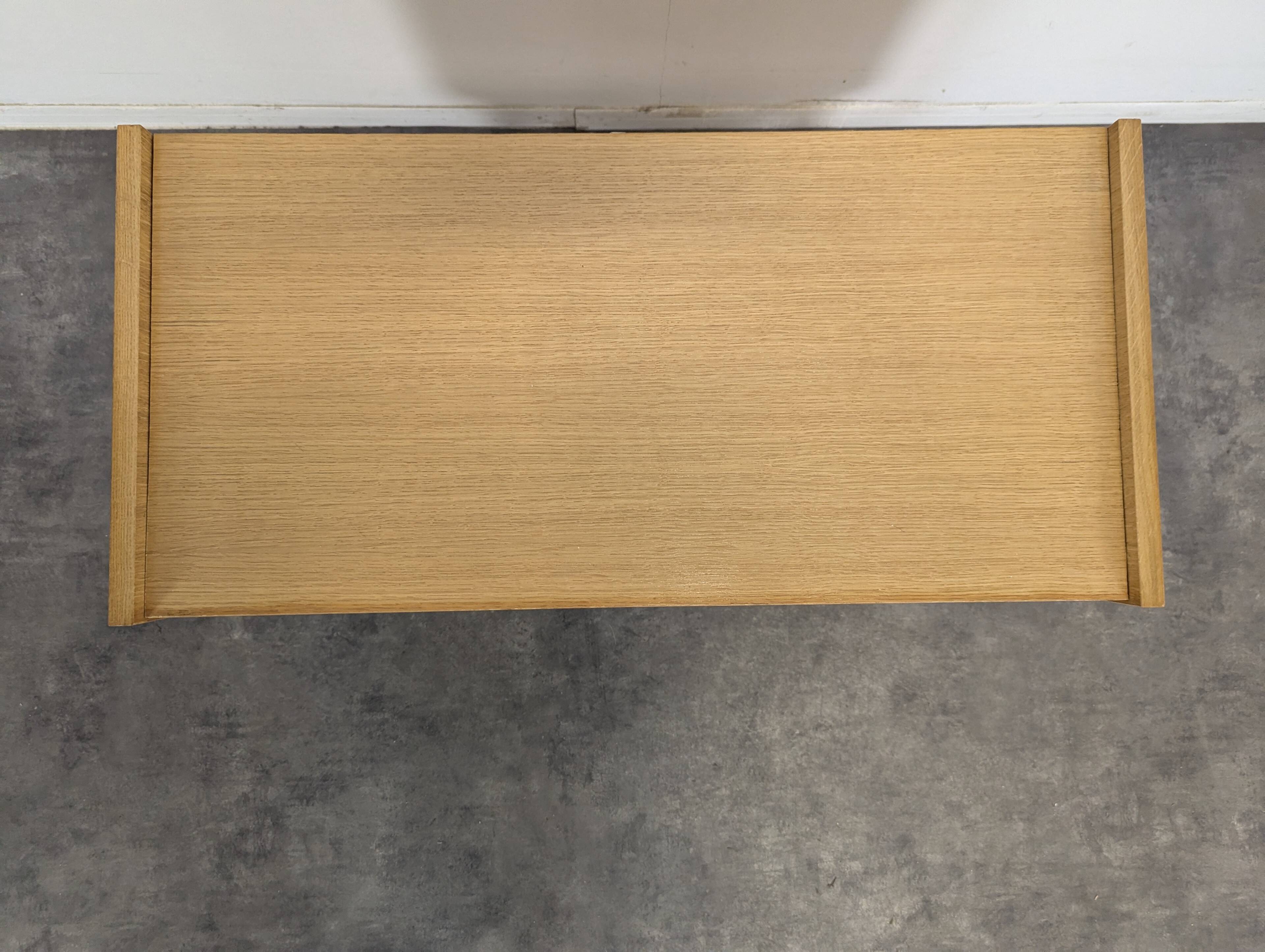 Hi-Fi Vinyl Cabinet with 2 Doors