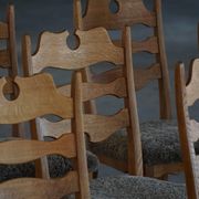 Denmark mid-century, set of 8 oak and lambswool chairs, Henning Kjærnulf, 1960s