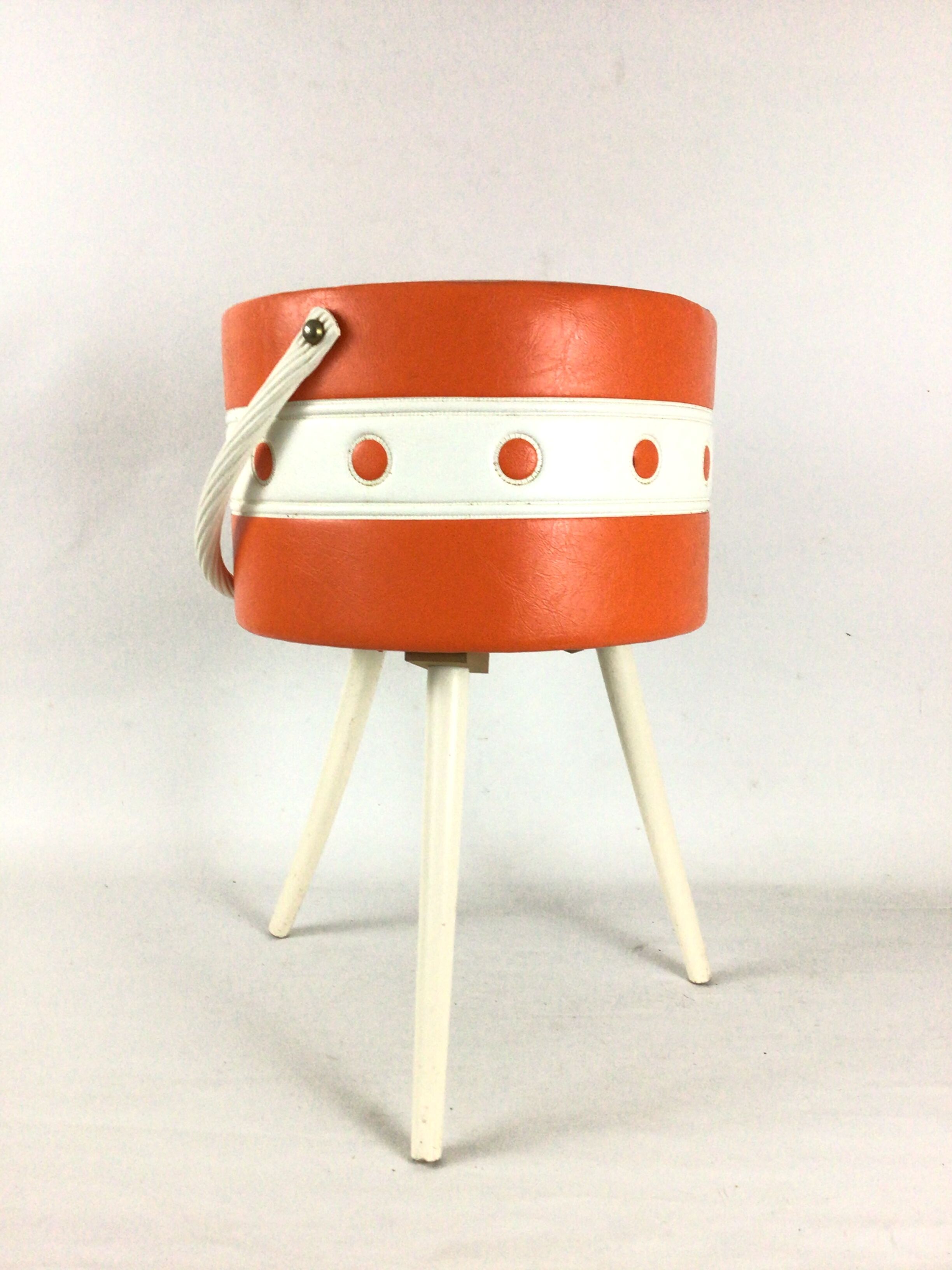 Vintage 70s sewing box