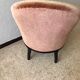 Fauteuil vintage en velours rose