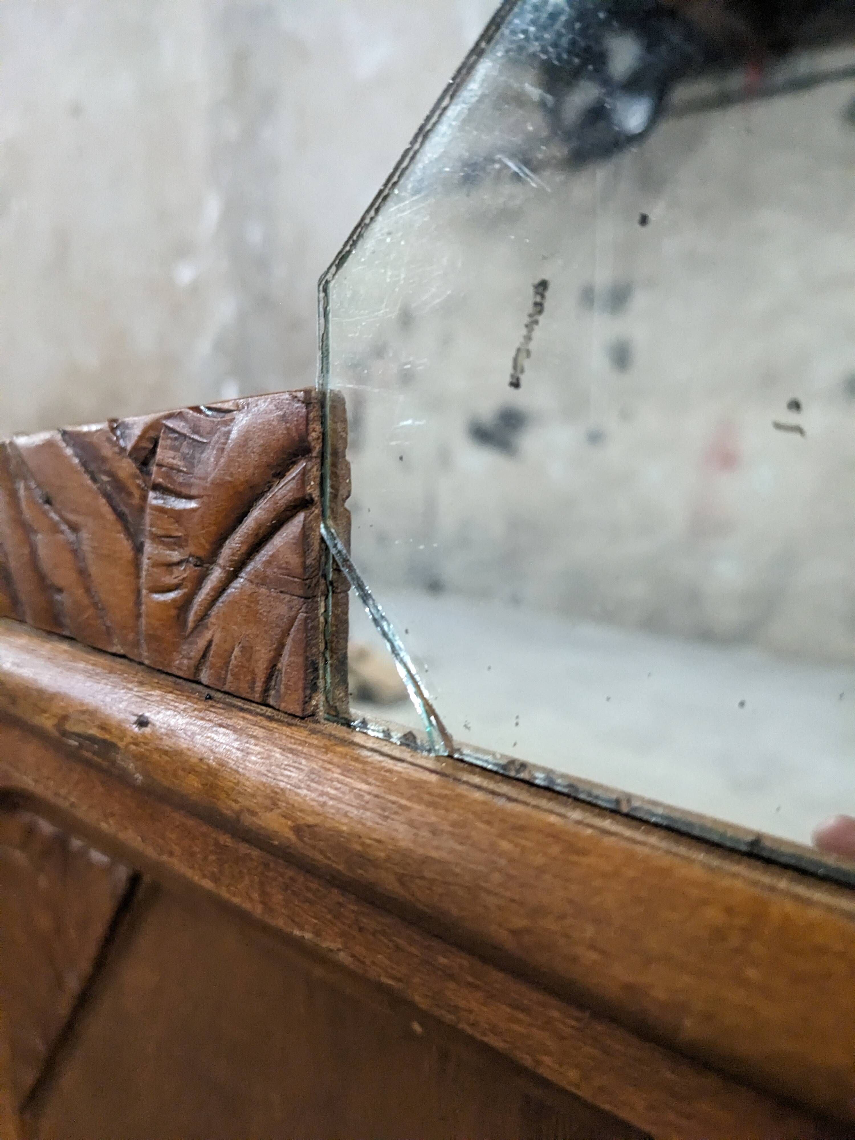 Small Art Deco cabinet from the 1930s