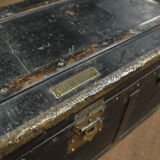 Old travel trunk 1900 "Snutsel" Lille