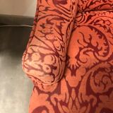 Old toad armchair