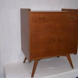 Dresser 50