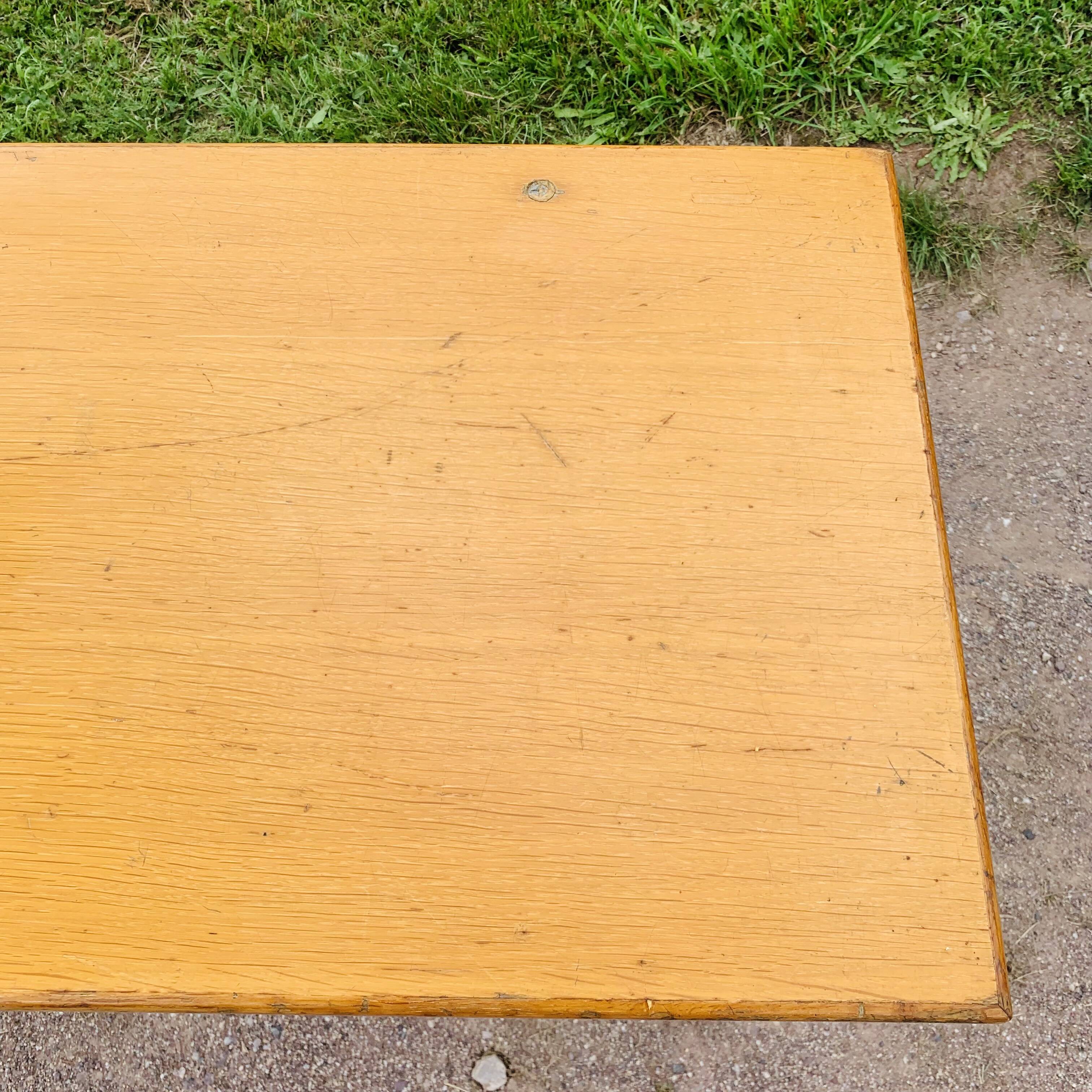 Large school table - 2m44