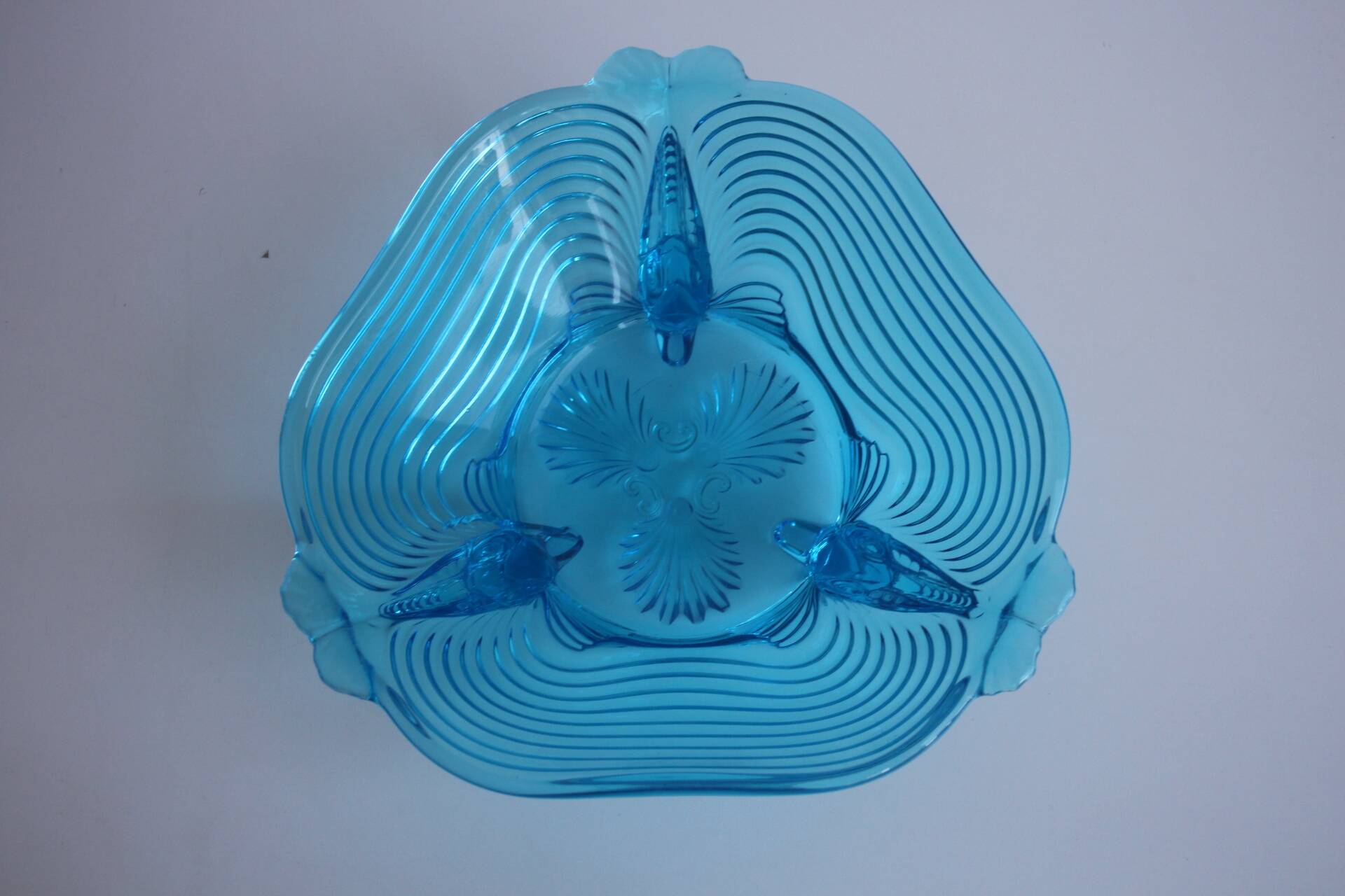 Rare Art Deco Glass Josef Inwald With Fish Feet Bowl-Gorgeous Rich Blue