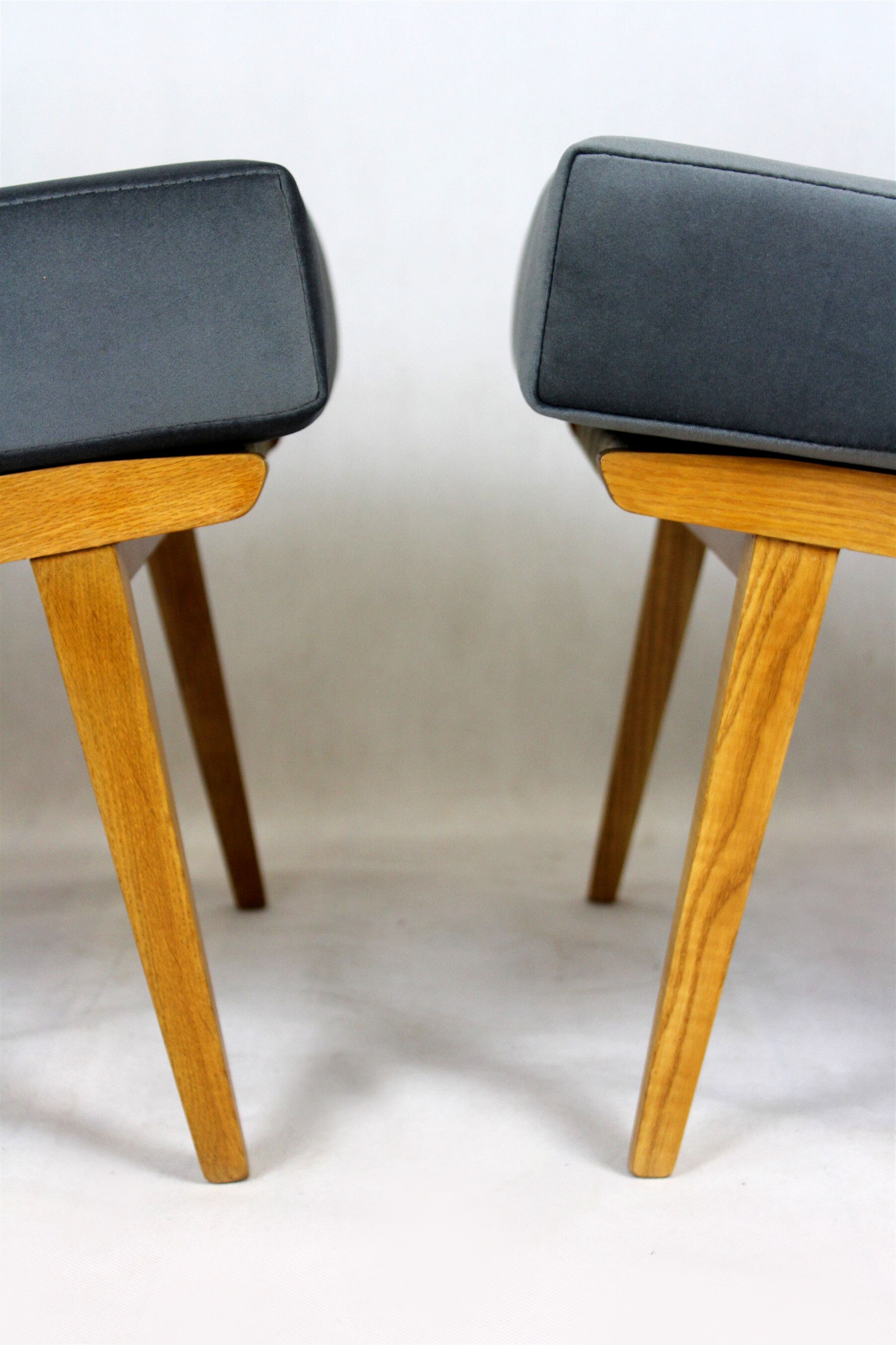 Mid-century bentwood armchairs from drevozpracujici druzstvo, 1962, set of 2