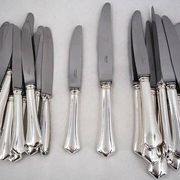 Ravinet d'Enfert, Ercuis Brantome set of 20 knives, 10 dinner knives + 10 dessert knives.