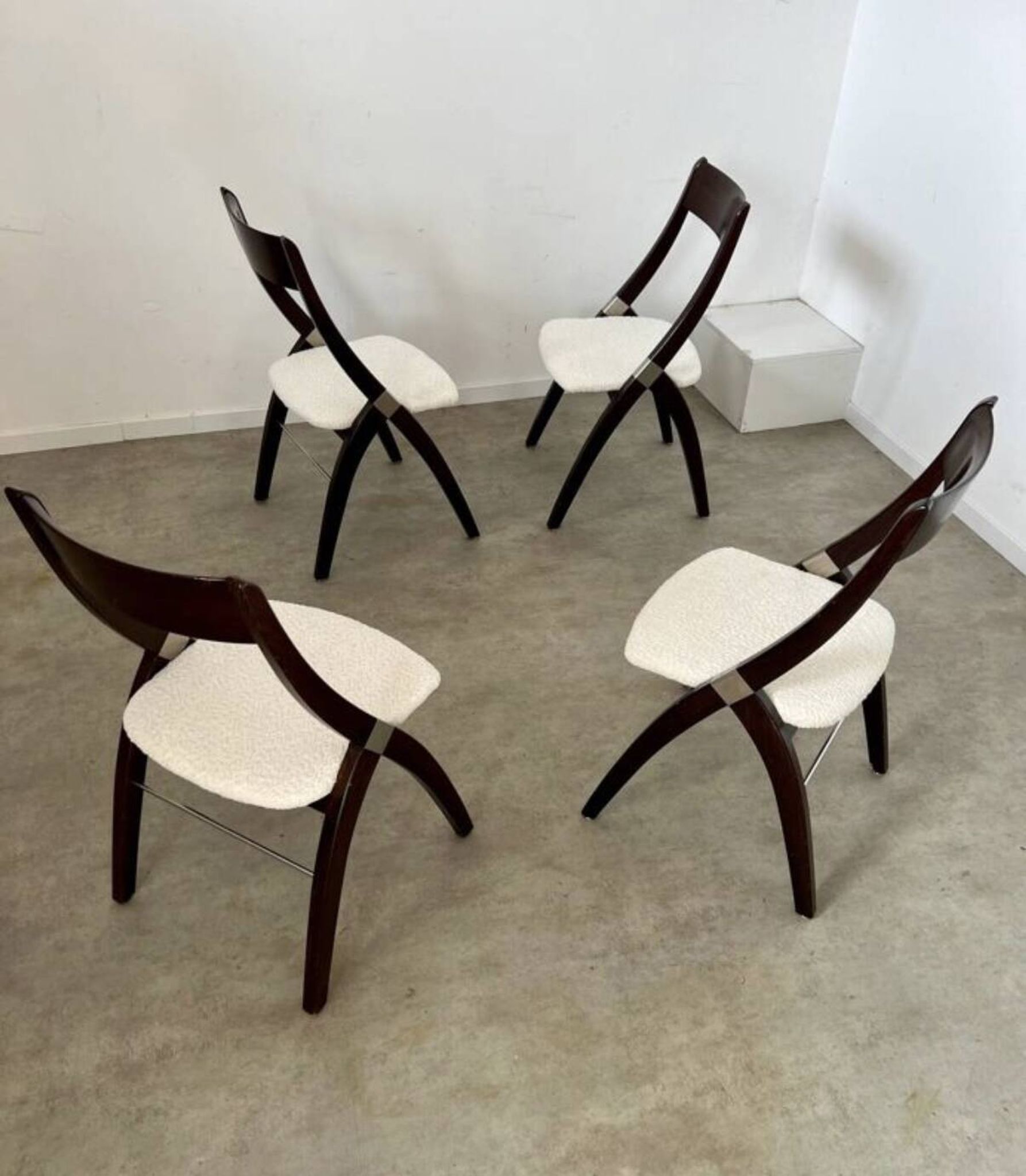 Set of 4 vintage 70s Italian design wooden and terry chairs