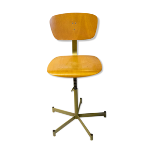 chaise d'atelier vintage
