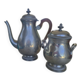 Coffee maker and sweetener