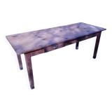 Farm table