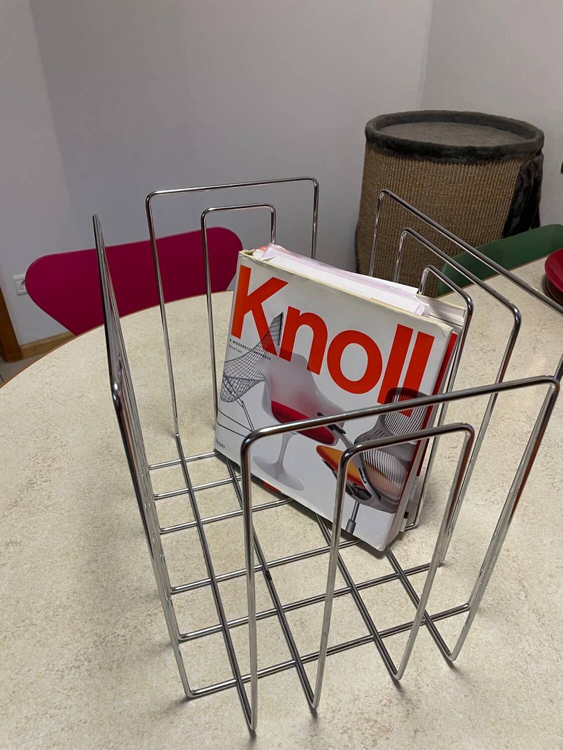 TMP magazine rack by Willy Glaeser, stamped