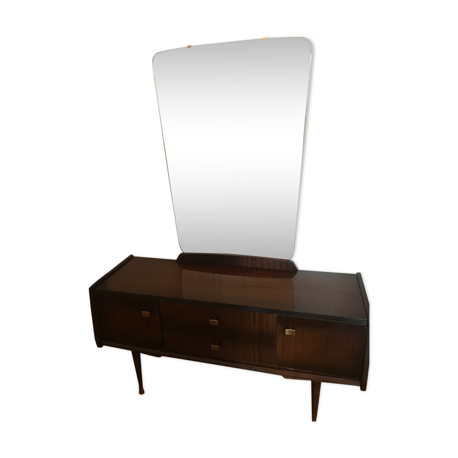 Entry furniture hairdresser