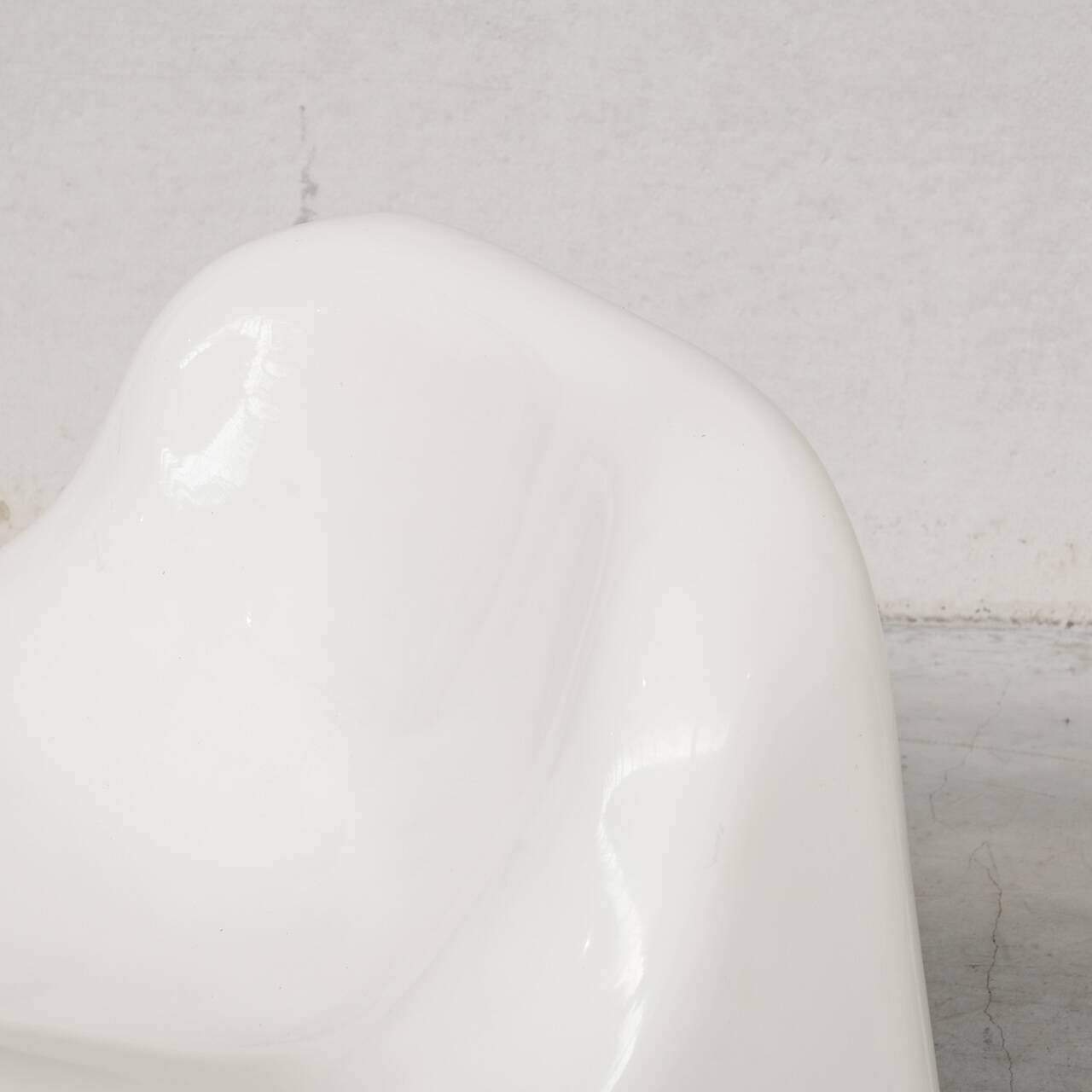Paire de fauteuils « Toga » en fibre de verre « Space Age » par Sergio Mazza pour Artemide
