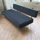 André Simard bench sofa for Airborne
