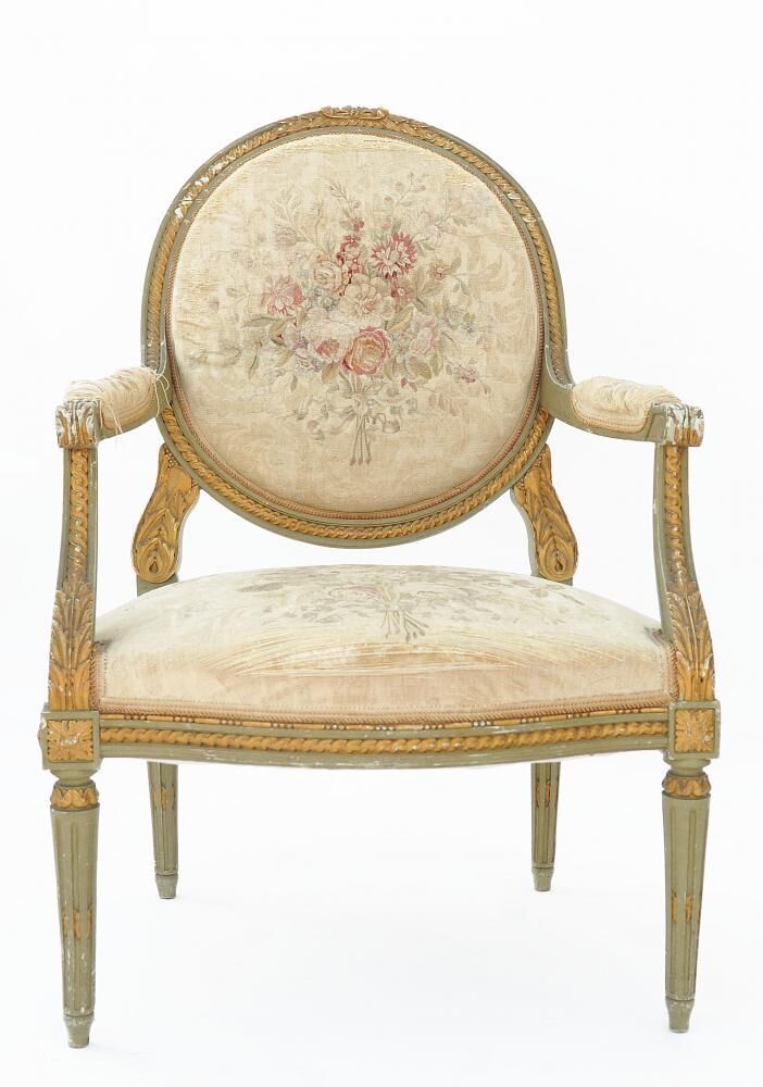 Louis XVI-style convertible chair