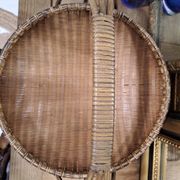 Corbeille ou panier en osier vintage
