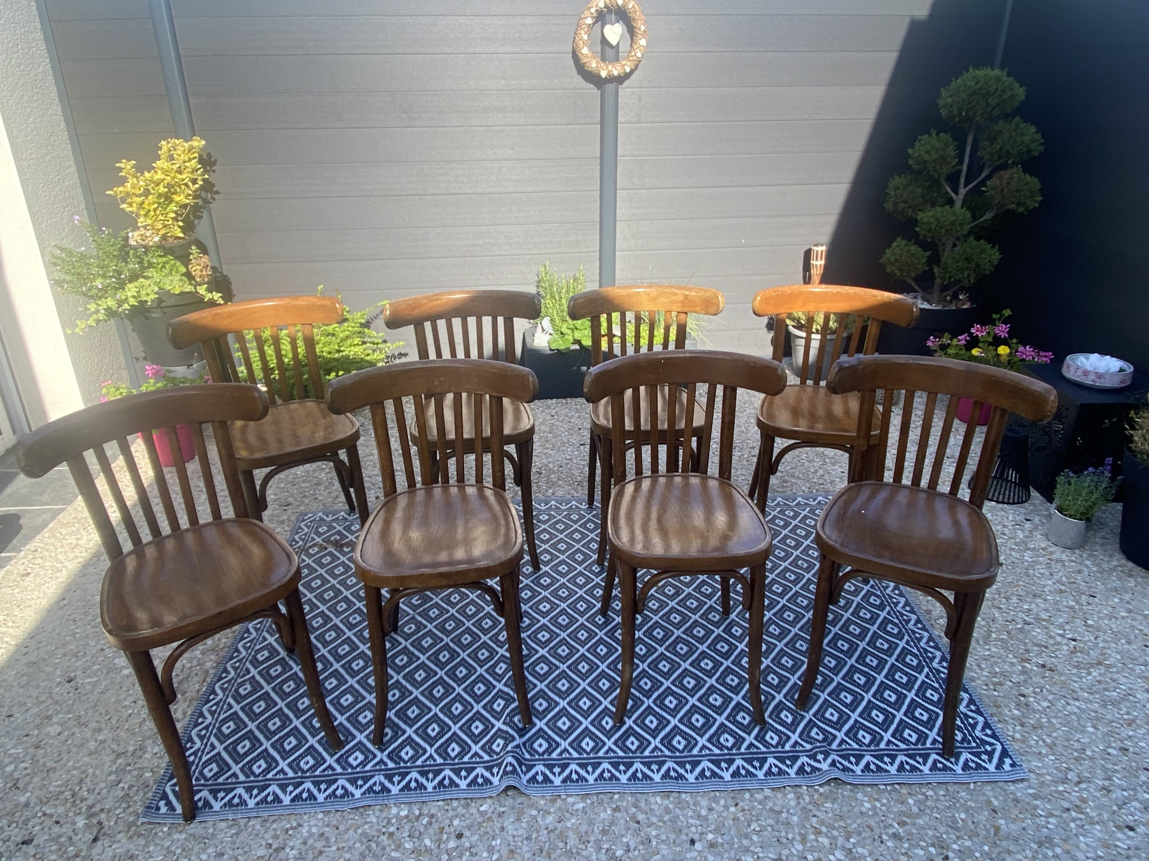 Ensemble de 8 chaises bistrot style Baumann bois courbé Annee 50/60