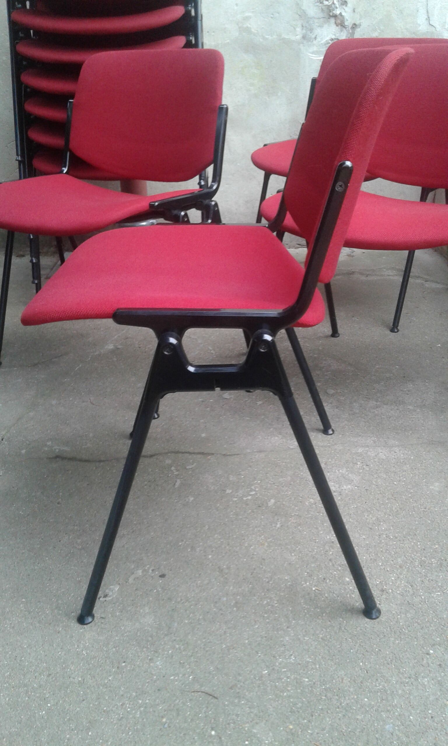 Castelli chair