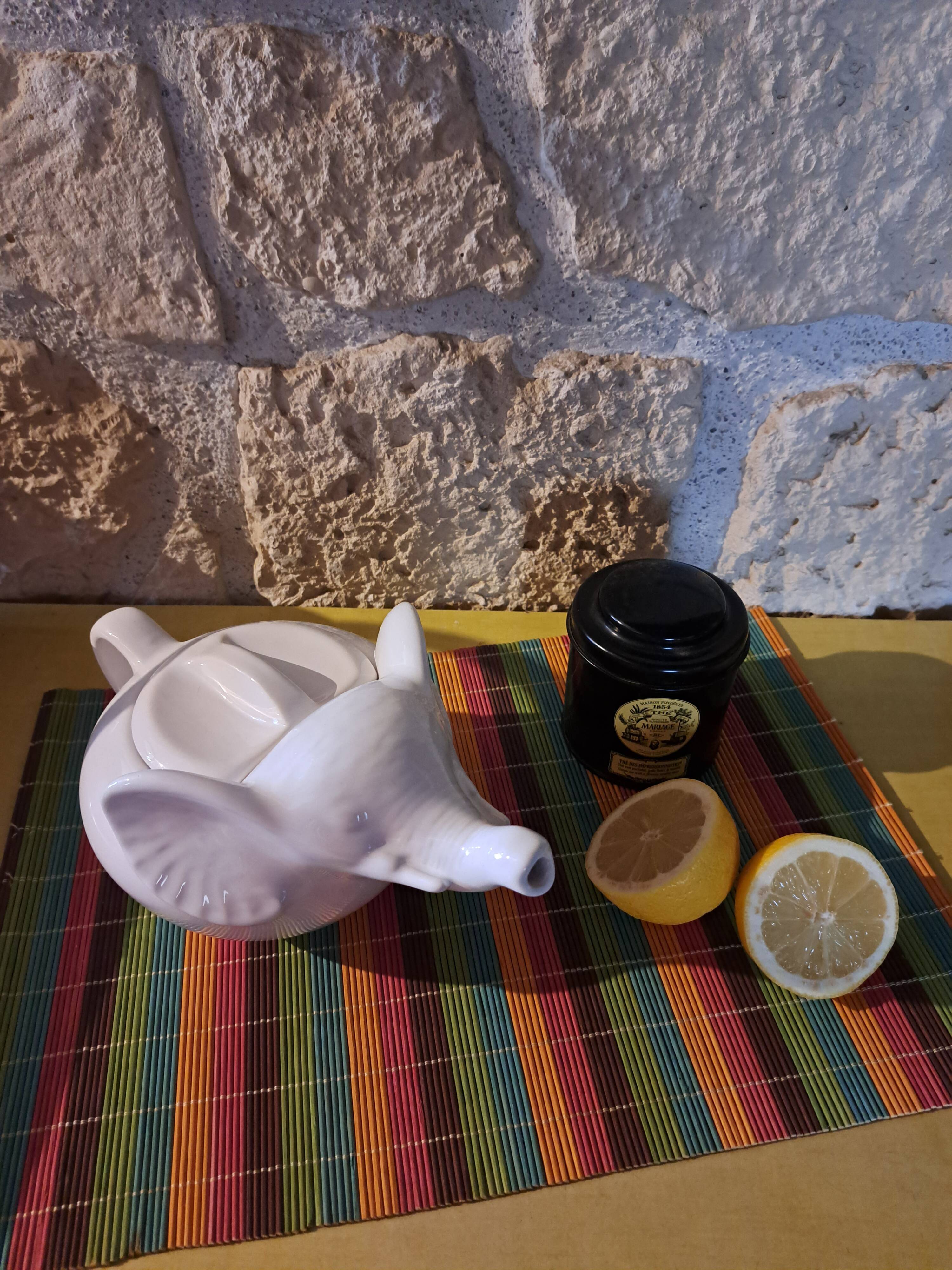 White elephant teapot