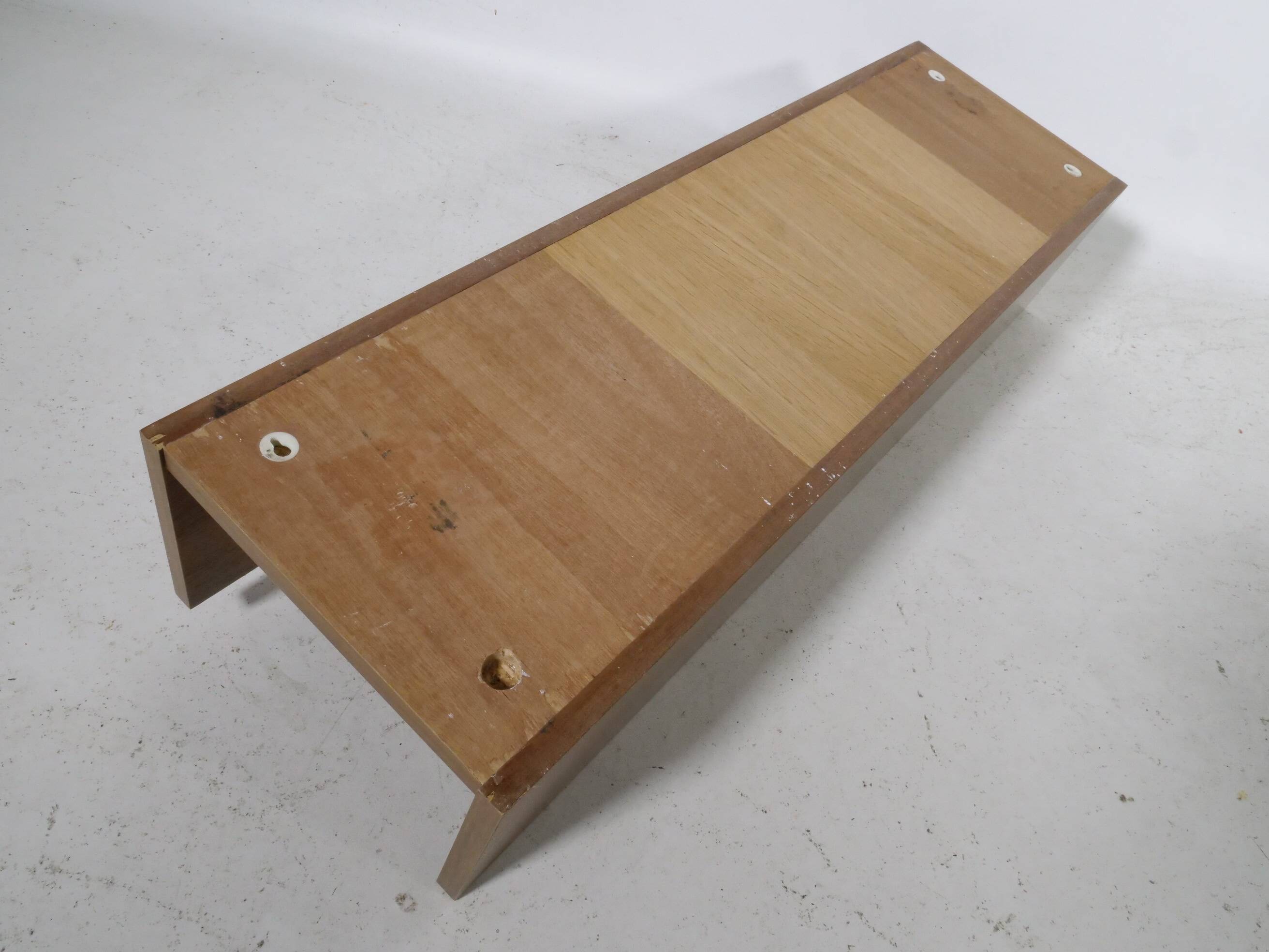 Three Wall Shelves in Renz Style