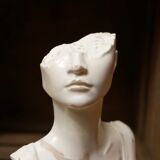 Woman bust in resin