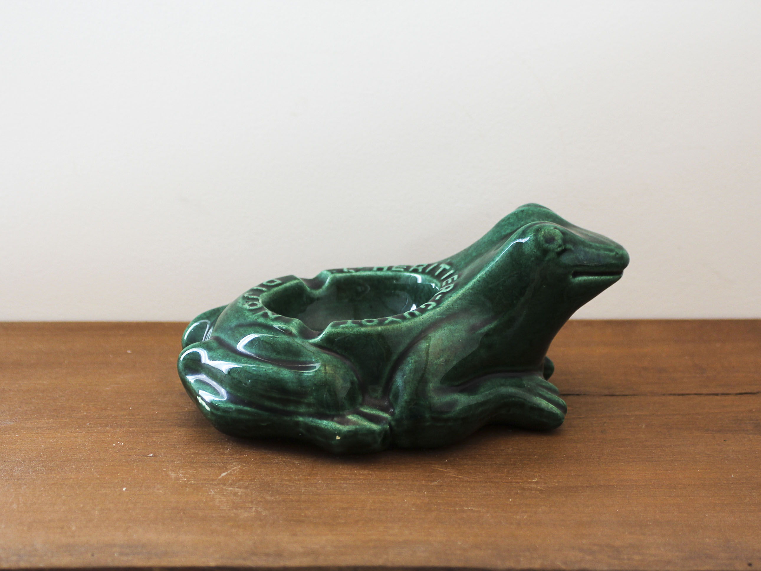 Ashtray Frog L'Héritier Guyot Dijon 20cm