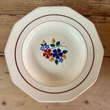 7 Saint Amand iron earth soup plates