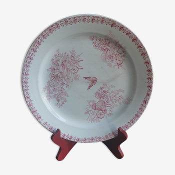 Flat round dish in pink iron earth Onnaing earthenware