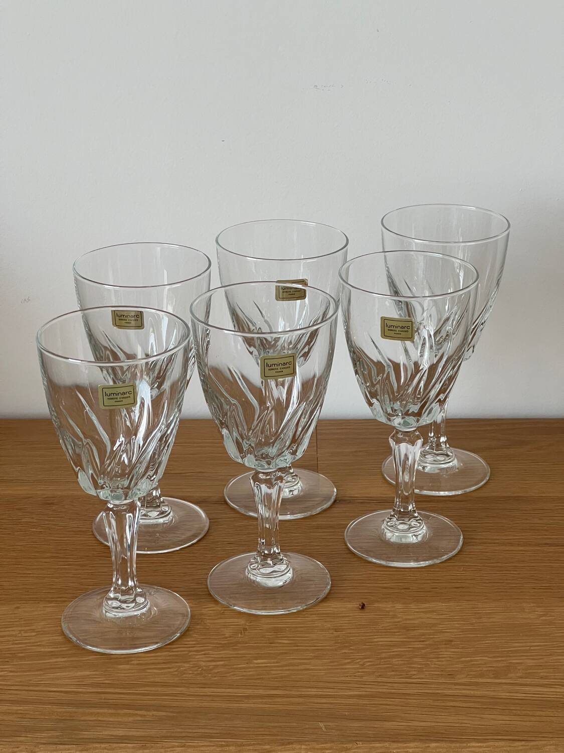 6 stemmed wine glasses flamenco model Luminarc