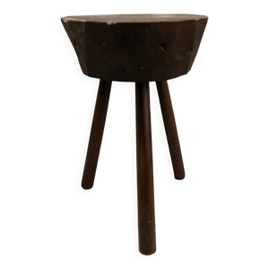 Tabouret tripode brutaliste