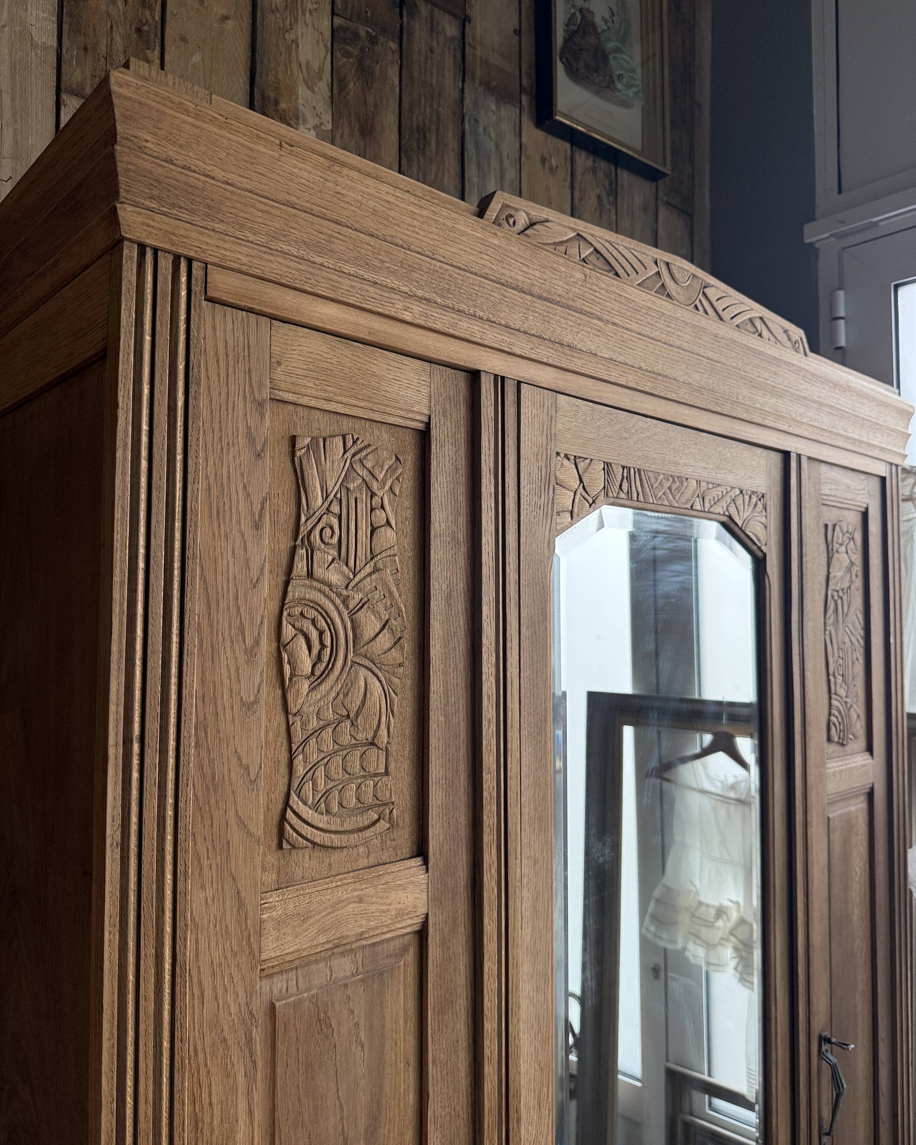 Large Art Deco oak wardrobe (renovated)