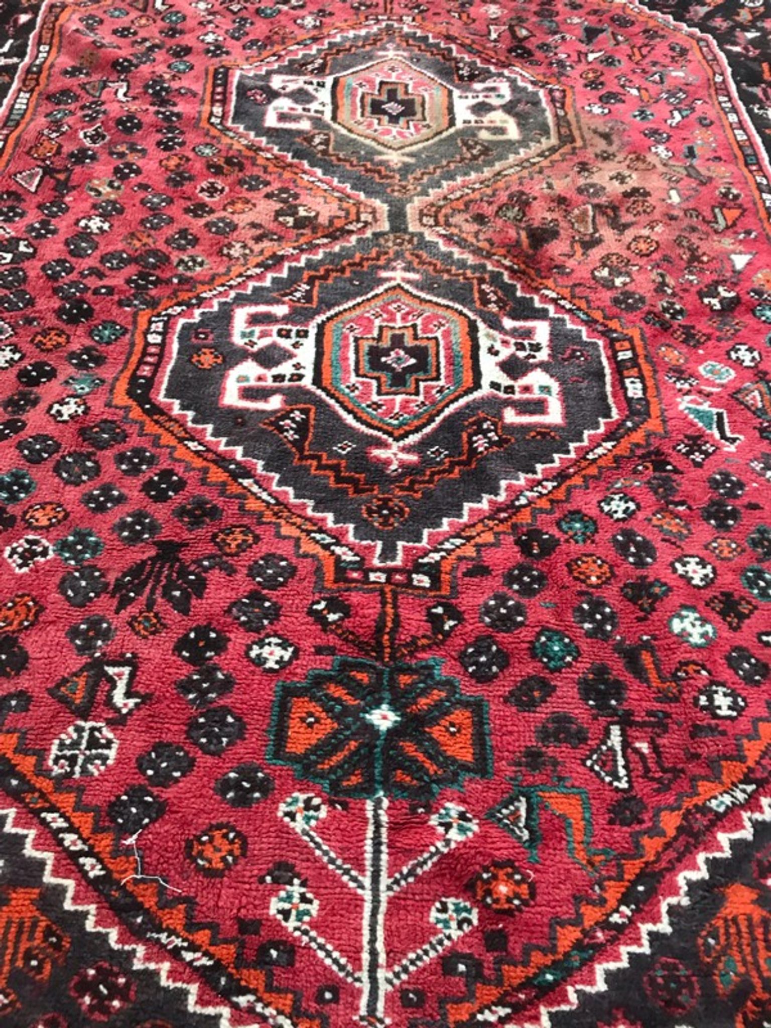 Carpet Persian shiraz 160 x 210 cm